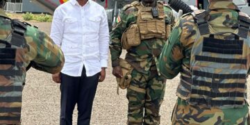 NATIONAL SECURITY COORDINATOR AND CHIEF OF DEFENSE STAFF TOUR NEW FORWARD OPERATING BASE IN SANDEMA