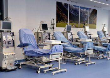 John Mahama pledges modern dialysis centres and chronic disease support fund