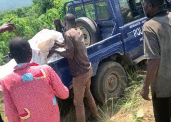 Two suspected robbers lynched, two arrested in Bosome Freho after fatal attack