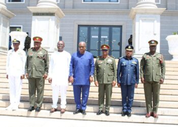 Gov’t withdraws military protection for unauthorized civilians