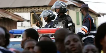 A/R: Police arrest four armed robbers, kill one in separate operation