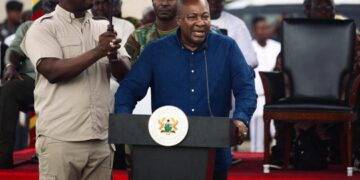 Road contractors with double payments will face the law – Mahama