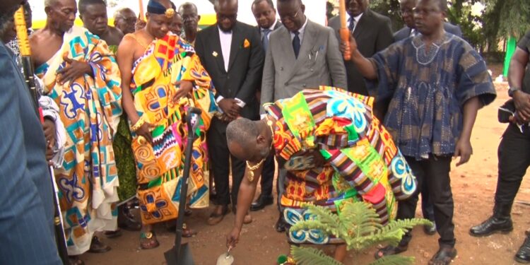 Otumfuo donates land for Ghana School of Law campus in Kumasi