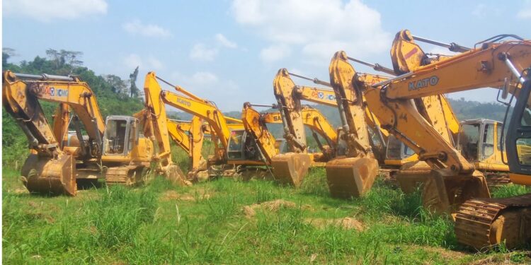 Tema Port: 1,200 excavators impounded; 191 currently being tracked – Armah Buah
