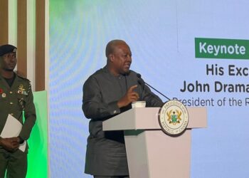 Mahama unveils 11 Farmer Service Centres to boost Agribusiness