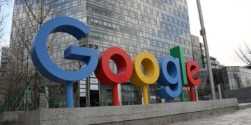 Google agrees to US$36m fine over Android search deals