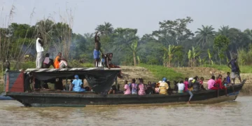 Nigeria boat accident in Niger state kills over 60, many missing