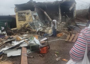 Private developer demolishes dozens of shops at Krofrom, wares worth thousands destroyed
