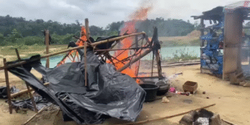 Over 2,000 evicted as NAIMOS, Blue Water guards raid Ankobra galamsey hub