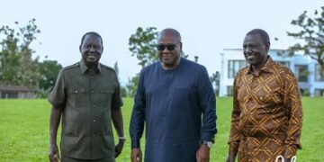 ‘A sad loss to Africa’ — Mahama mourns late Kenyan PM Raila Odinga