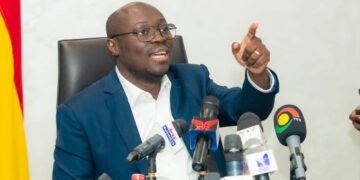 Gov’t increases cocoa price by GH¢400 effective Oct. 3