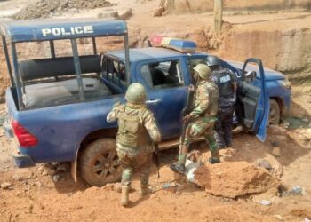 Masked gunmen attack Sampa; policeman killed, several injured in violent clash