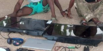 Accra: Police arrest three suspects, recover assault rifle in robbery crackdown