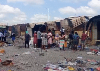 Fire guts Kasoa New Market, over 100 shops destroyed