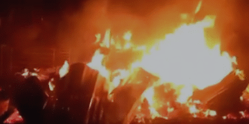 Four shops and container destroyed as GNFS contains fire at Sefwi Juaboso market