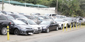 Automobile dealers announce 15% reduction in vehicle prices, citing cedi stability