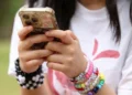 UK: MPs reject call for under-16s social media ban, back more flexible powers
