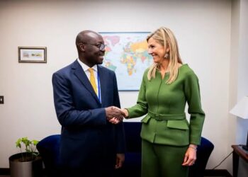 Finance Minister meets Queen Máxima, pushes financial inclusion agenda