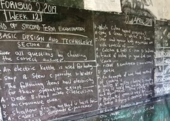 Eduwatch: Writing exams on blackboard must end