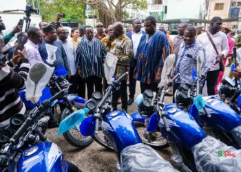 Gov’t’s retooling of veterinary services receives major boost as FAO hands over vehicles, motorcycles and laboratory equipment
