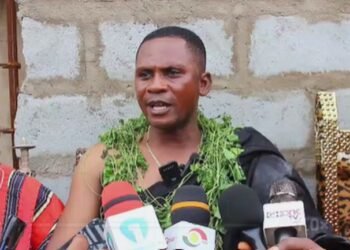 E/R:Adamorobe Traditional Council to petition roads minister over poor road network