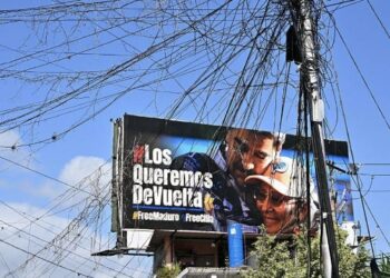 Venezuela signs deal with US energy giant to rebuild power grid