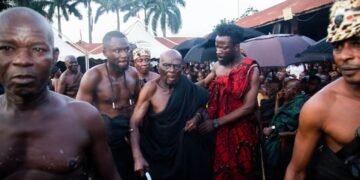 Otumfuo destools Kenyasi No. 2 Paramount Chief after 89-year reign