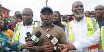 Health Minister launches public education campaign to prevent disease otbreaks after floods
