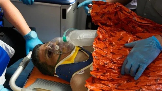 Venezuela: man found alive days after earthquakes