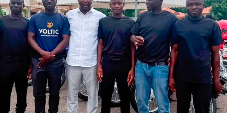 Inusah Mahama congratulates Salaga South Feed Ghana Brigade graduates