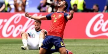 Merino the unlikely hero again – as Spain wait for Lamine Yamal show