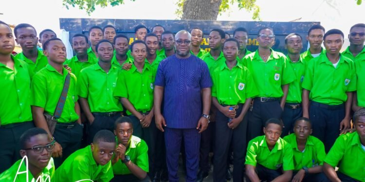 Andrew Egyapa Mercer offers free 2026 BECE result checking support for Sekondi constituents