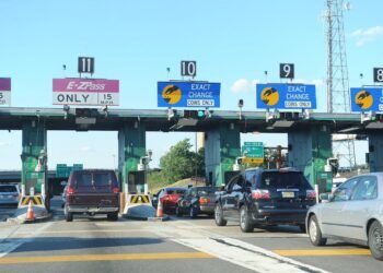 No more toll booth stops as Parliament approves 20-year E-road tolling concession