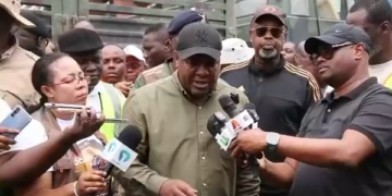 Let’s stop reckless dumping of refuse in drains to prevent flooding – Mahama