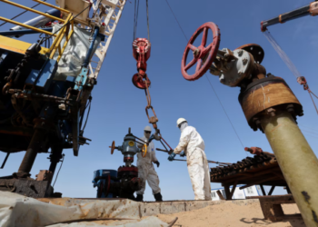 Oil rises as US-Iran tension escalates after Iraq strikes, missile attack
