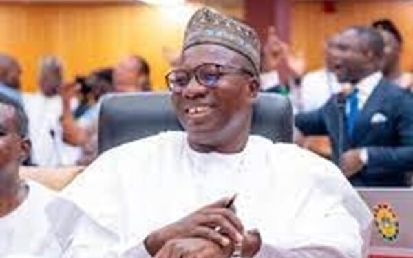 Concerns mount over demolition of Aayalolo Kinbu terminal for stalls