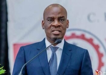 Gov’t yet to adopt revised KG–primary 6 curriculum – Education Minister