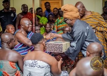 Kojo Antwi pays courtesy call on Otumfuo at Manhyia Palace