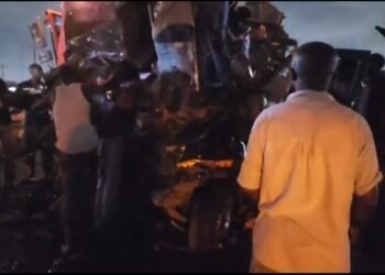 Many feared dead after tipper truck crashes into Sprinter bus at Ofankor Barrier