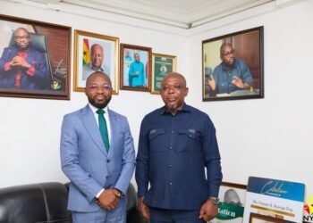 Majority Leader visits NYA CEO to discuss issues of youth development