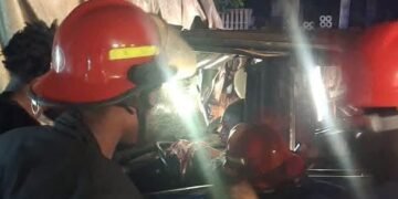 E/R: Ford F-150, Kia Rio collide; GNFS rescues trapped motorist