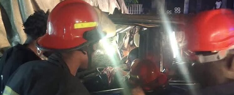 E/R: Ford F-150, Kia Rio collide; GNFS rescues trapped motorist