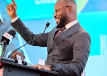 Mahama is ‘clocking everywhere’ in his government – Osman Ayariga