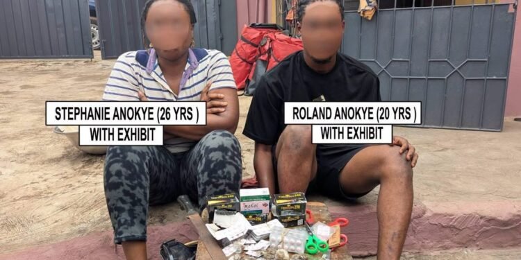 A/R: Seven arrested, suspected narcotics and 860 Tramadol tablets seized