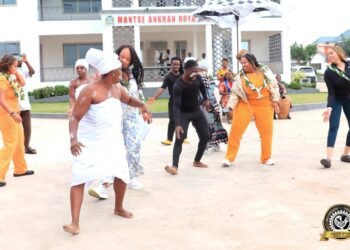 GA/R:Diaspora visitors receive traditional welcome from Mantse Ankrah Royal Family