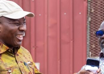 Mahama Ayariga inspects Kejetia Market phase II project in Kumasi