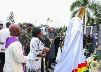 Defence Ministry unveils cenotaph in honour of late Dr Edward Omane Boamah