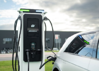 Gov’t moves to regulate EV charging stations over transformer concerns