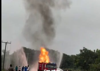 Firefighters battle inferno after tanker overturns on Techiman–Tamale road