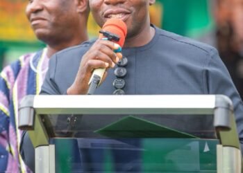 Gov’t launches GHS598m rural electrification project for 211 Central Region communities